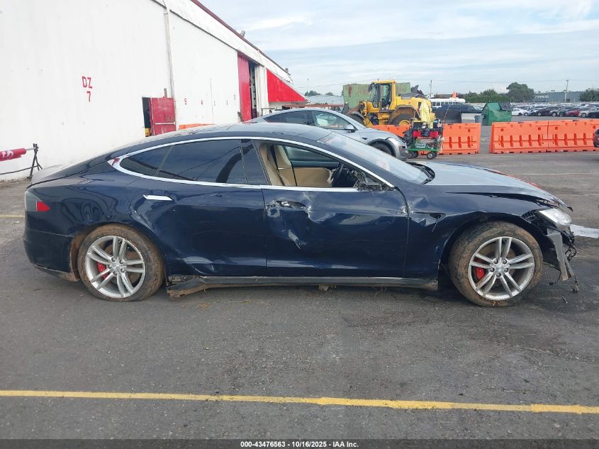2014 Tesla Model S P85 VIN: 5YJSA1H15EFP42623 Lot: 43476563