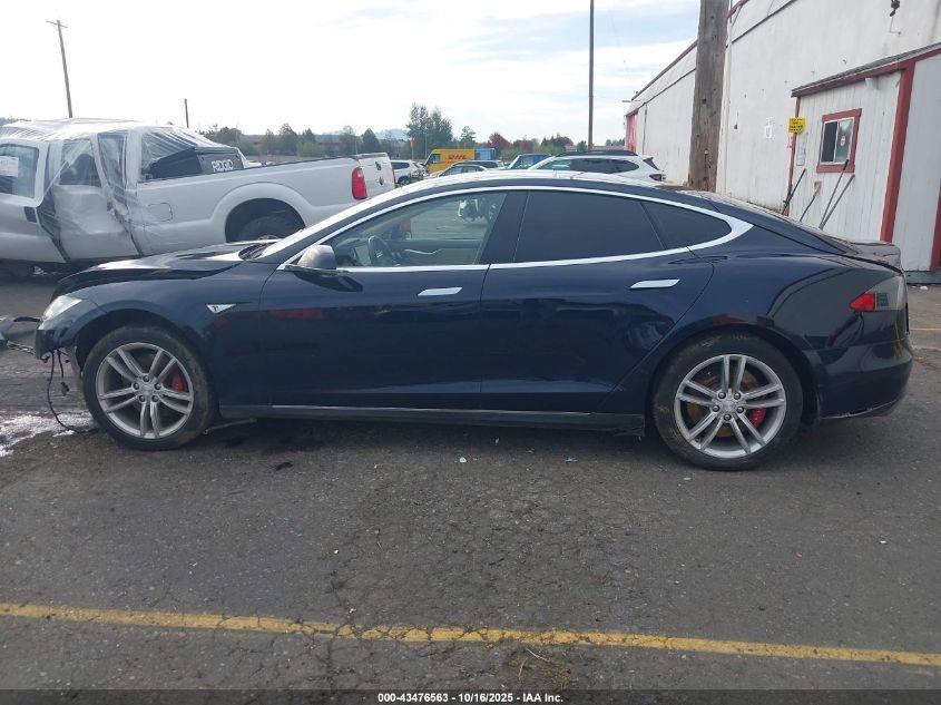 2014 Tesla Model S P85 VIN: 5YJSA1H15EFP42623 Lot: 43476563