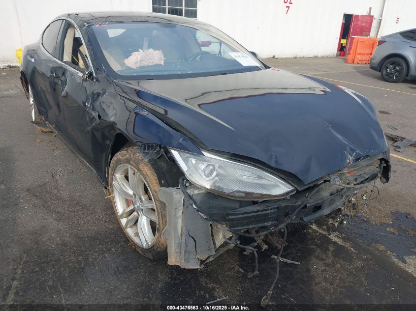 2014 Tesla Model S P85 VIN: 5YJSA1H15EFP42623 Lot: 43476563