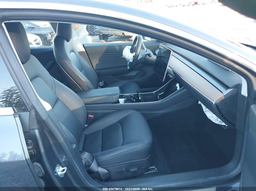 5YJ3E1EA8JF016262 2018 TESLA MODEL 3 photo no. 18