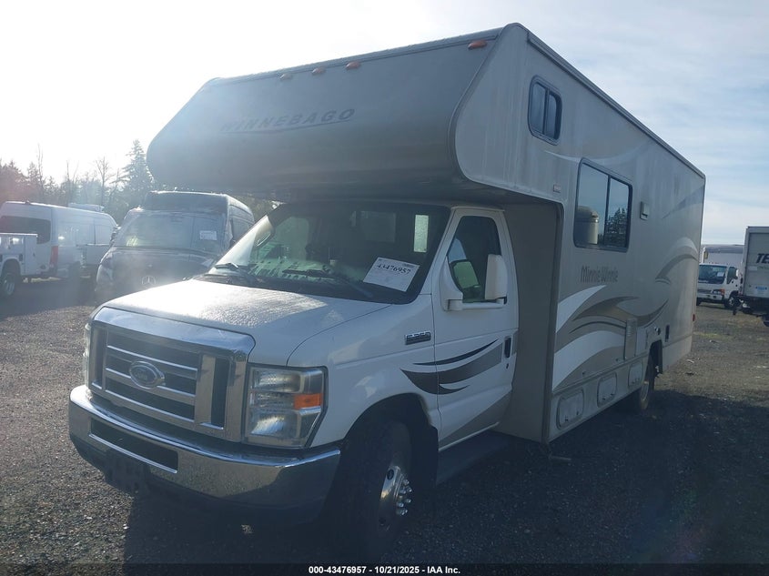 1FDWE3FS8DDB36019 2013 FORD ECONOLINE photo no. 2