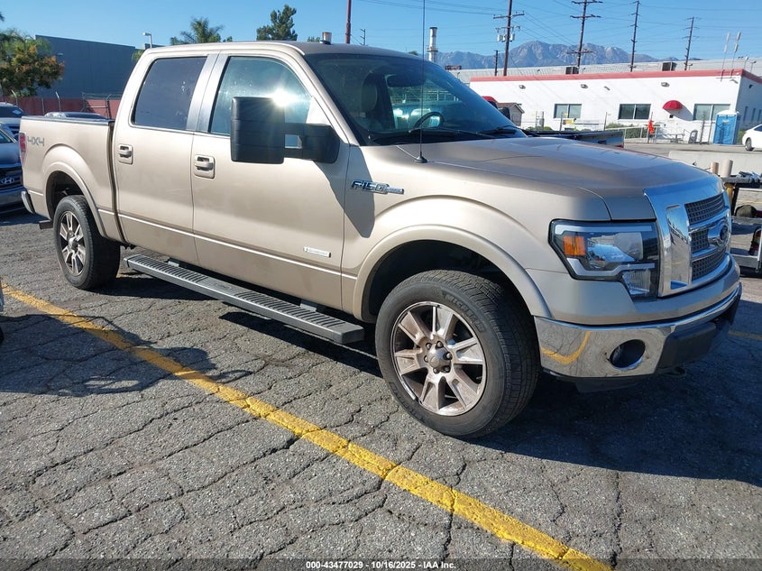 FORD F-150 LARIAT