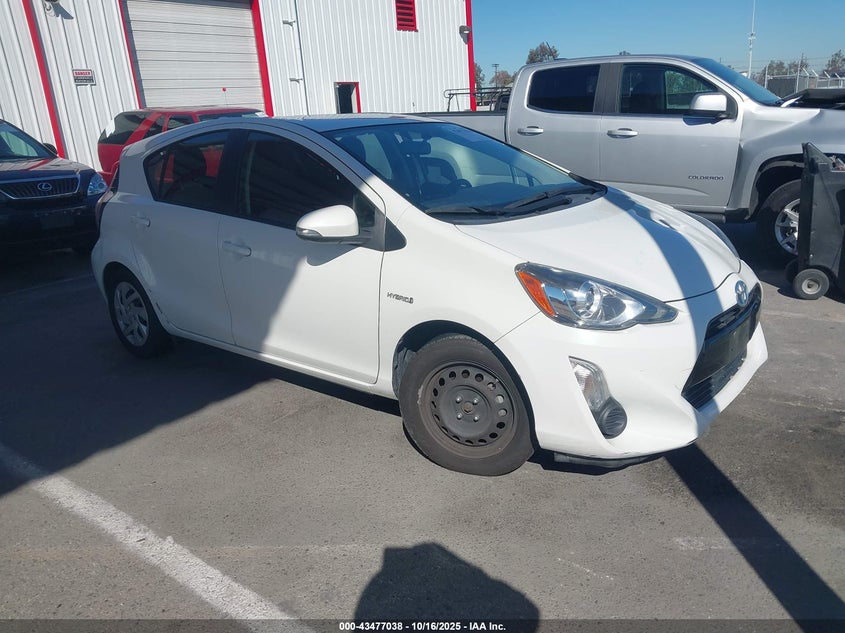 TOYOTA PRIUS C TWO