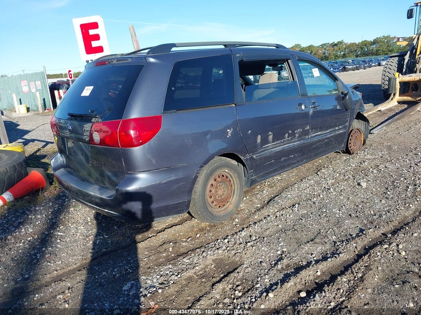 2006 Toyota Sienna Le
