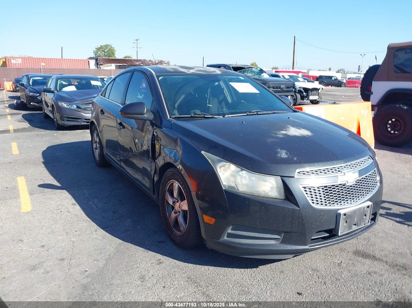 CHEVROLET CRUZE 1LT AUTO