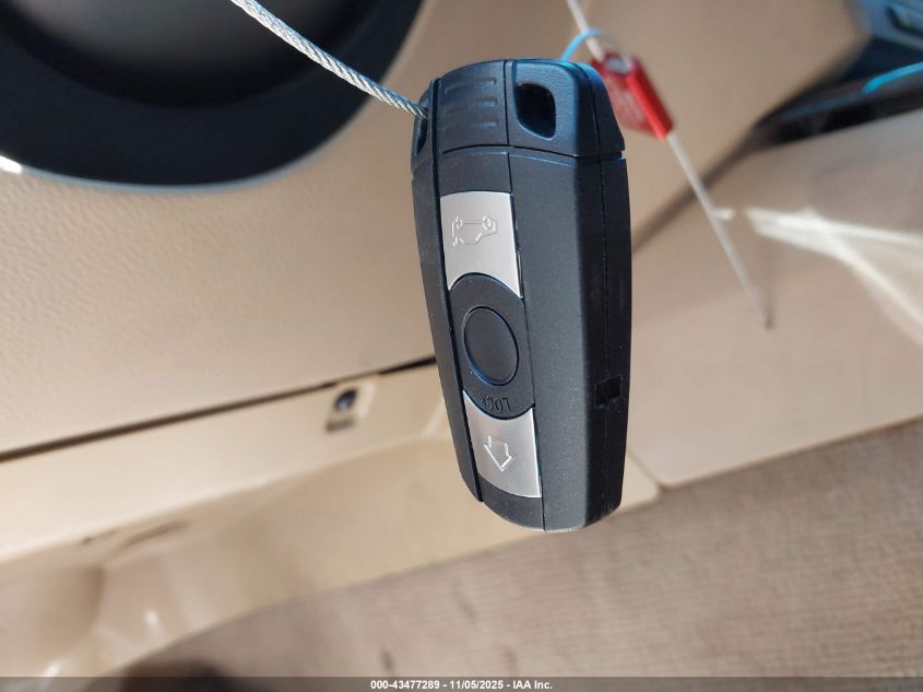 2006 BMW 330I VIN: WBAVB33596KS36794 Lot: 43477289