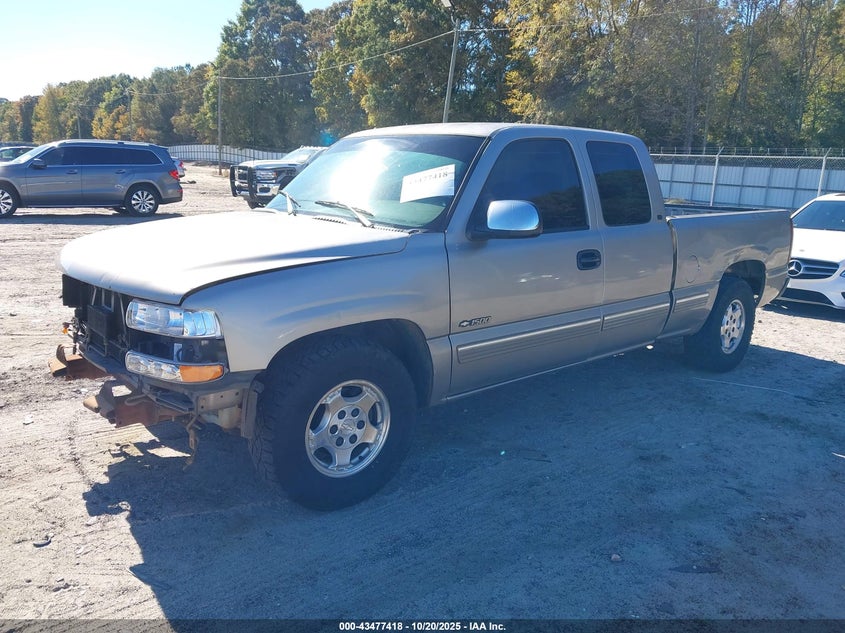 2GCEC19TXY1244979 2000 CHEVROLET SILVERADO photo no. 2