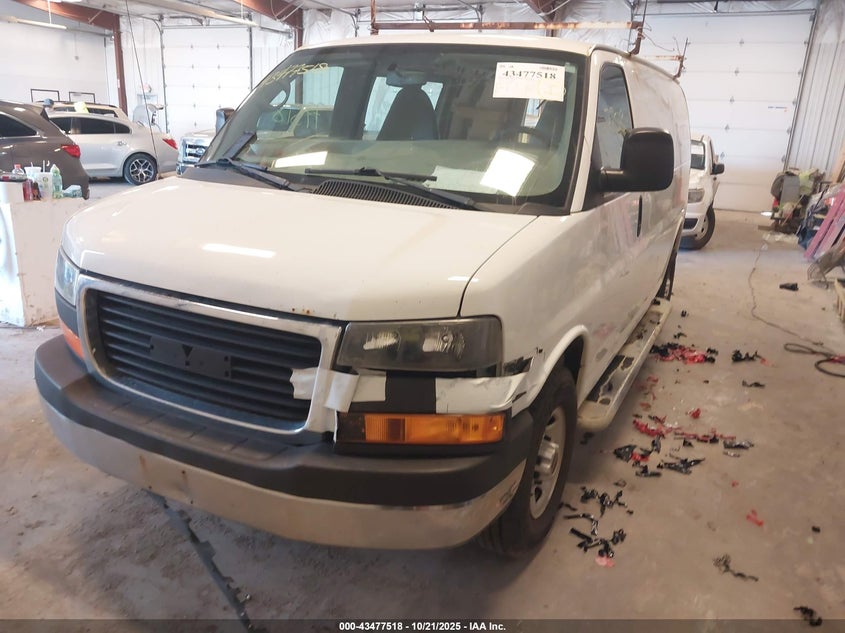 1GTW7FCA5E1912945 2014 GMC SAVANA photo no. 2