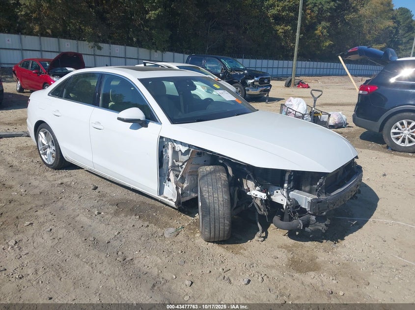 AUDI A4 PREMIUM PLUS 45 TFSI S LINE QUATTRO S TRONIC