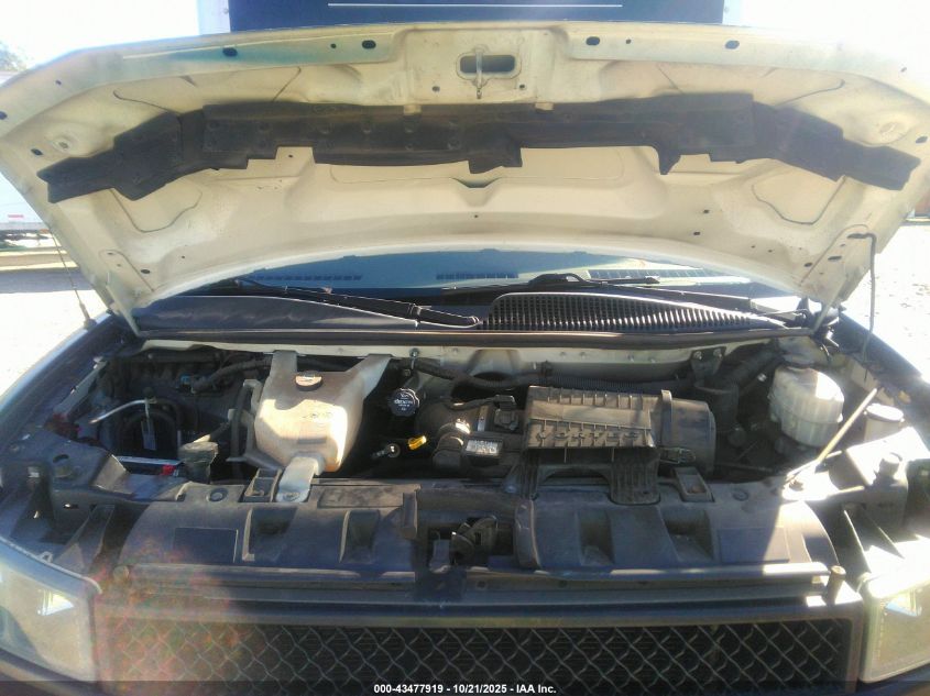 2018 Chevrolet Express Cutaway Work Van VIN: 1GB3GRCGXJ1238251 Lot: 43477919