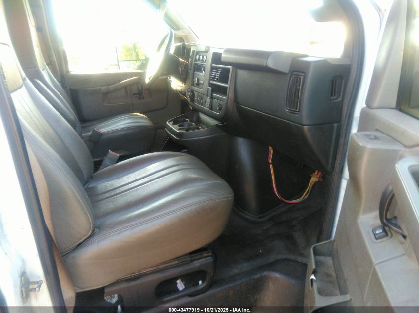 2018 Chevrolet Express Cutaway Work Van VIN: 1GB3GRCGXJ1238251 Lot: 43477919