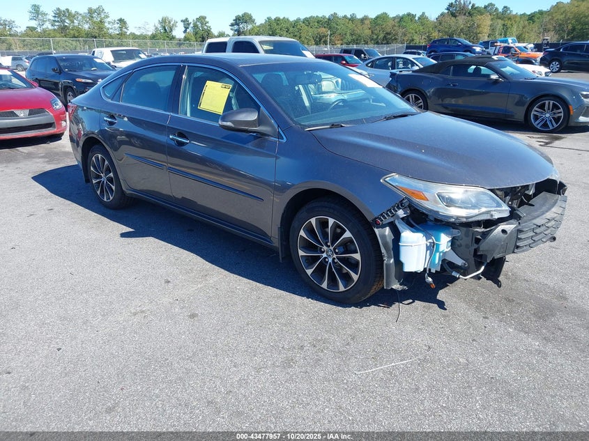 TOYOTA AVALON XLE PREMIUM