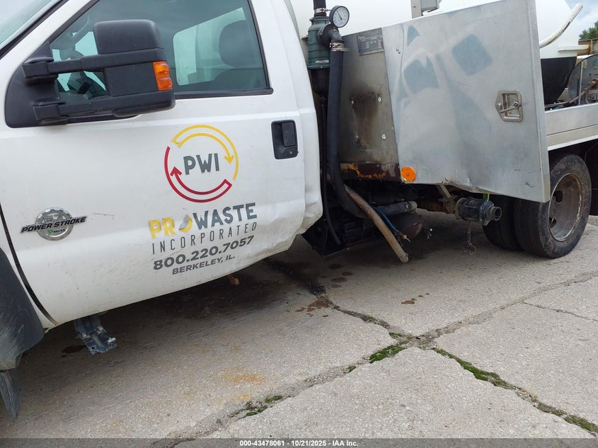 1FDUF5HT5CEA99168 2012 FORD F550 photo no. 11