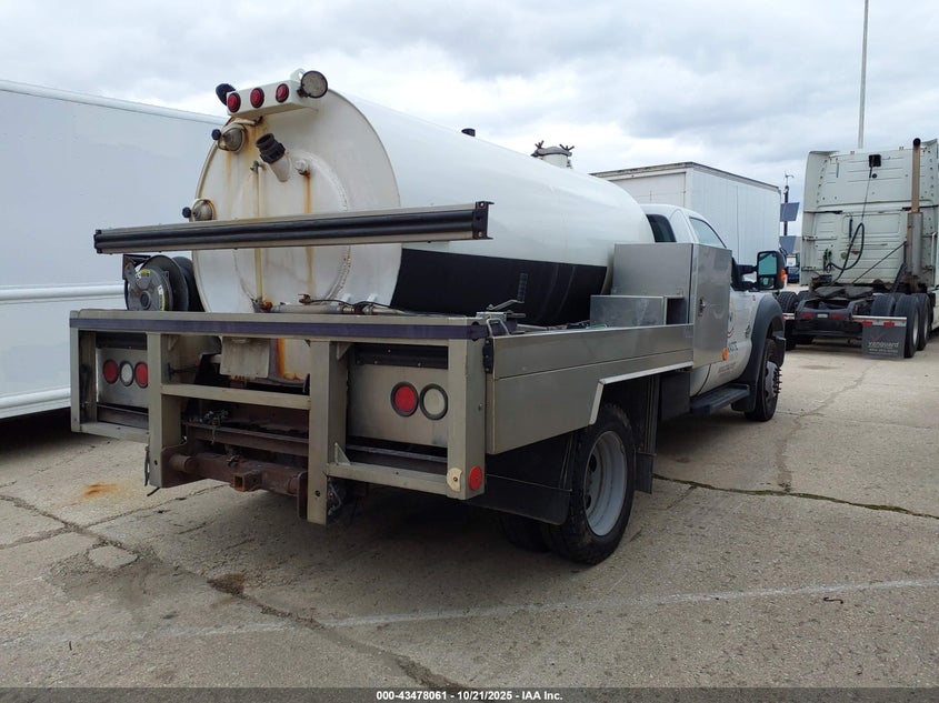 1FDUF5HT5CEA99168 2012 FORD F550 photo no. 4