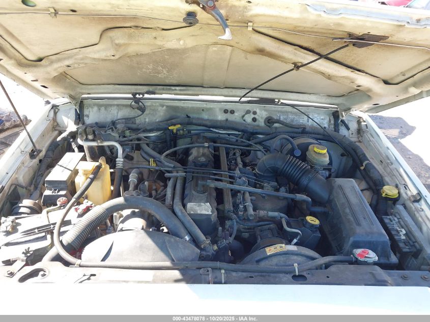 1999 Jeep Cherokee Classic/Sport VIN: 1J4FT68S4XL540402 Lot: 43478078