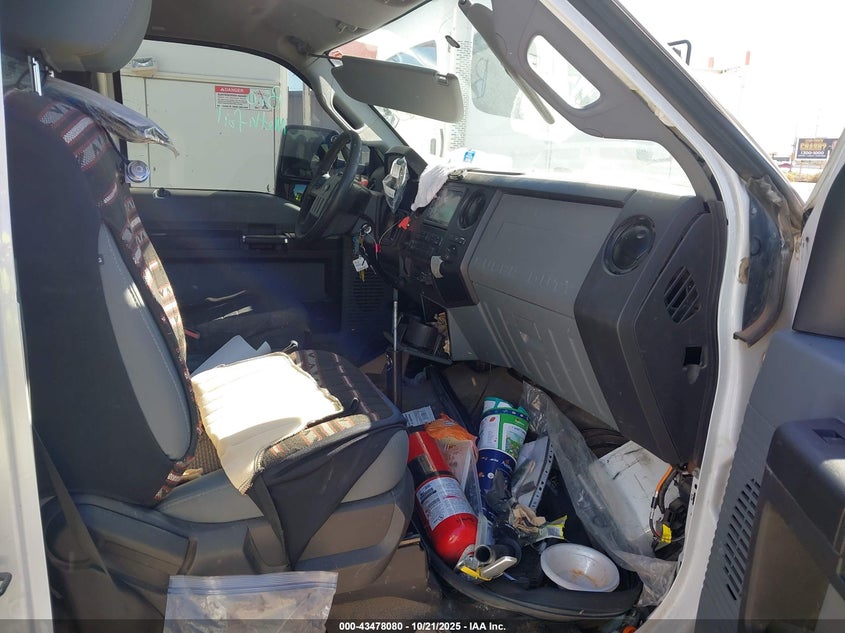 1FDUF4GYXBEC25949 2011 FORD F450 photo no. 5