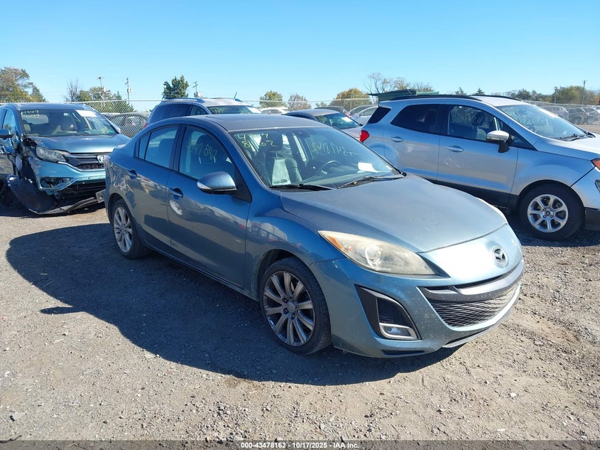 MAZDA 3 S GRAND TOURING