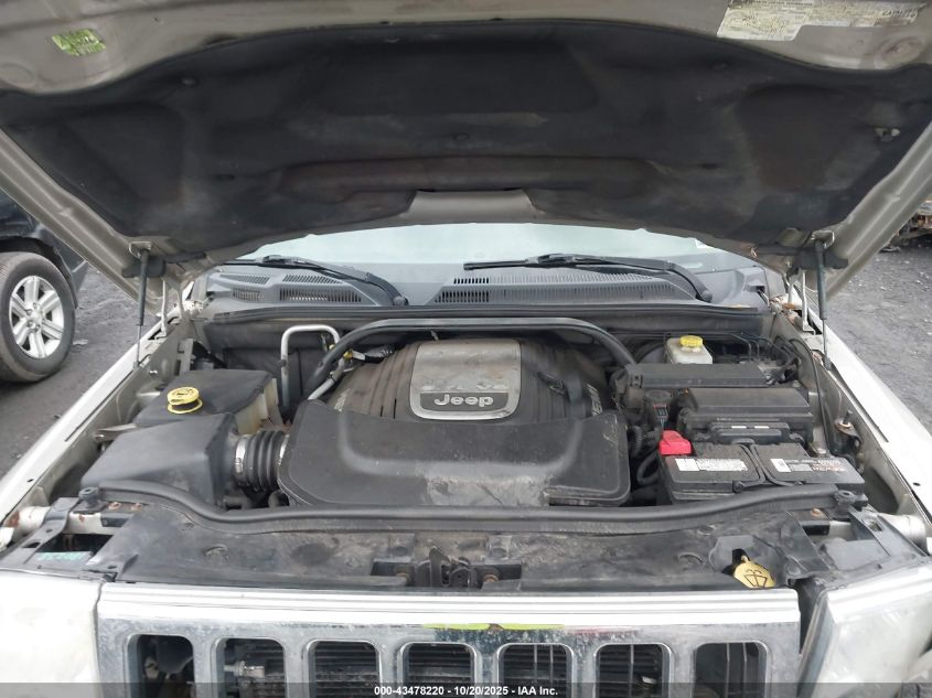 2007 Jeep Commander Overland VIN: 1J8HG68247C621685 Lot: 43478220