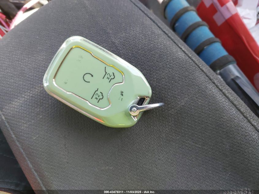 2015 GMC Yukon Xl 1500 Denali VIN: 1GKS2JKJ8FR588009 Lot: 43478311