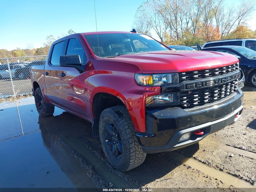 CHEVROLET SILVERADO 1500 4WD SHORT BED CUSTOM TRAIL BOSS