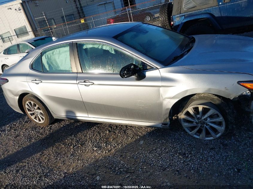 2022 Toyota Camry Le VIN: 4T1C11AK0NU660096 Lot: 43478391