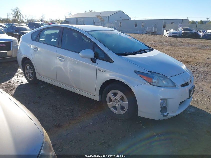 TOYOTA PRIUS III