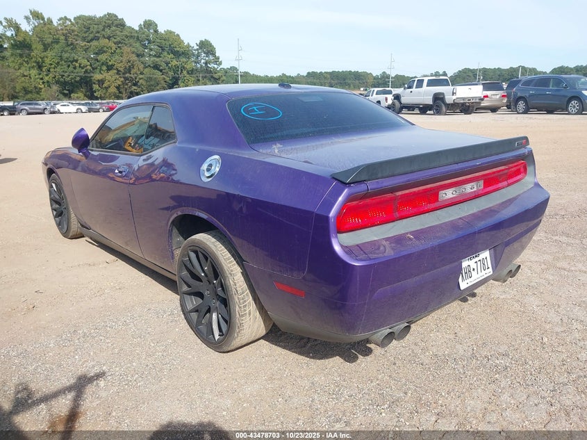 Vin: 2b3cj7dw7ah190671, lot: 43973646, dodge challenger srt8 20103