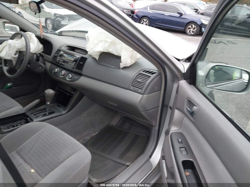 4T1BF32K45U101609 2005 TOYOTA CAMRY photo no. 5