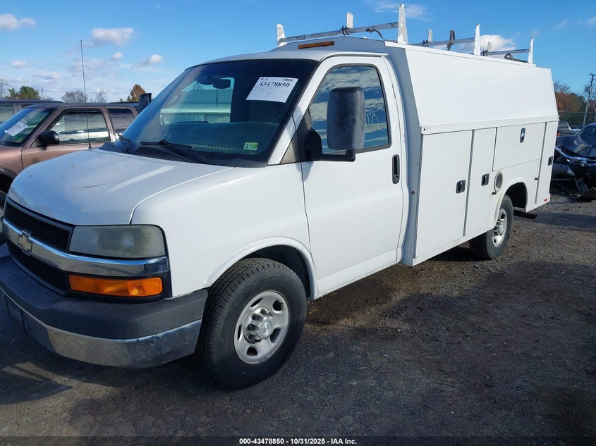 1GB0G2CGXE1203211 2014 CHEVROLET EXPRESS photo no. 2
