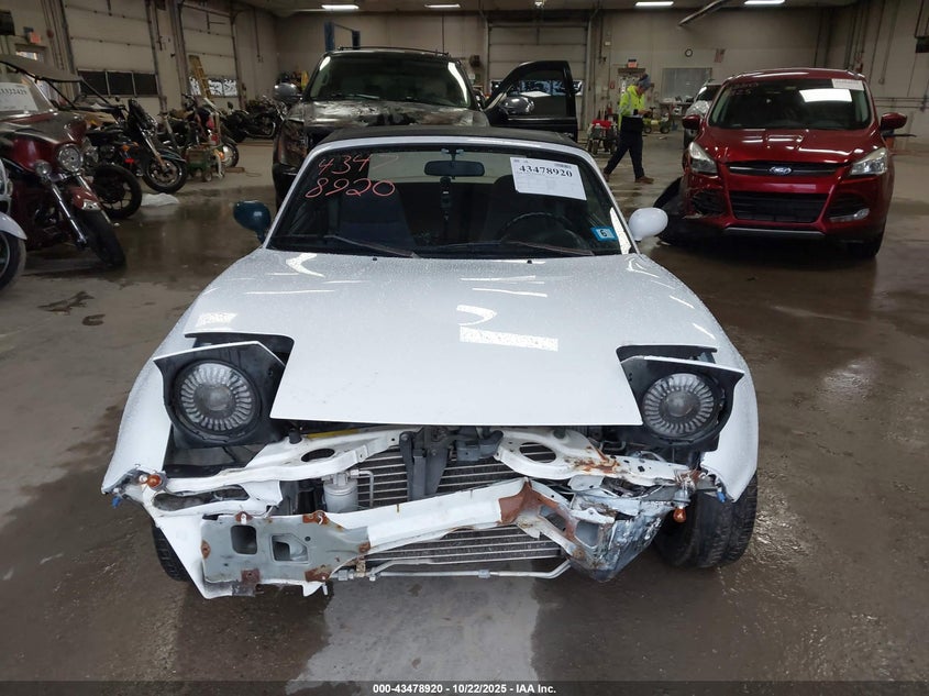 1991 Mazda Mx-5 Miata VIN: JM1NA3511M1239305 Lot: 43478920