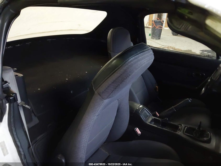 1991 Mazda Mx-5 Miata VIN: JM1NA3511M1239305 Lot: 43478920