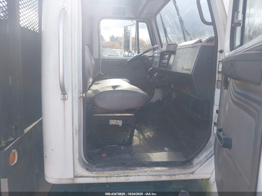 1998 International 4000 4700 VIN: 1HTSCABM3WH497581 Lot: 43478929