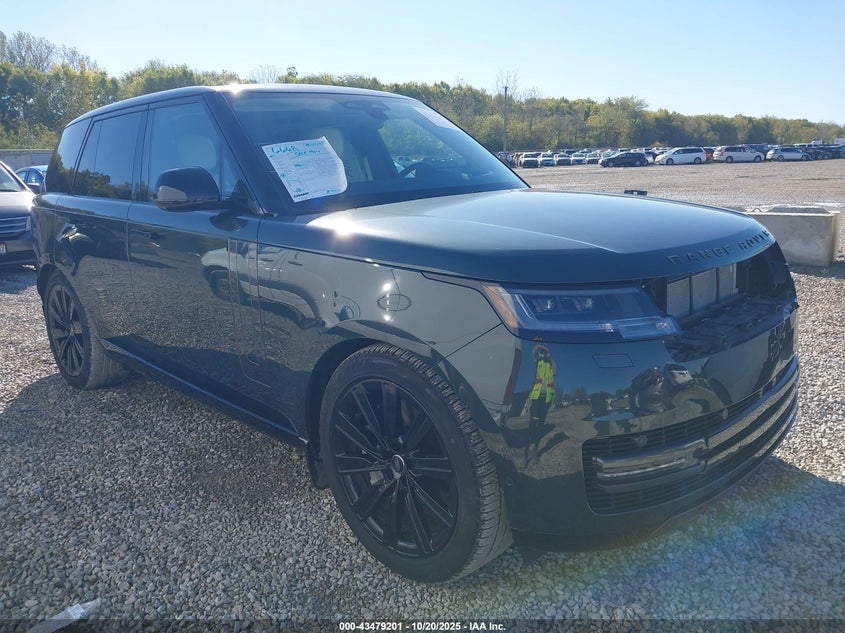 LAND ROVER RANGE ROVER P550E SE