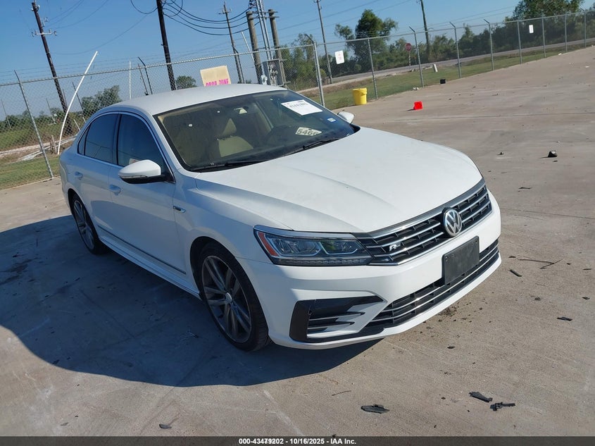 VOLKSWAGEN PASSAT 1.8T R-LINE