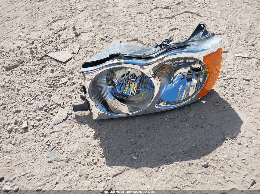 2004 Dodge Ram 1500 Slt/Laramie VIN: 1D7HU18D34J167320 Lot: 43479383