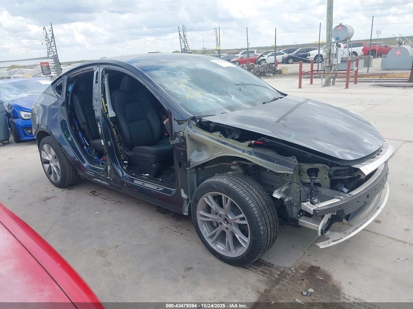 TESLA MODEL Y LONG RANGE DUAL MOTOR ALL-WHEEL DRIVE