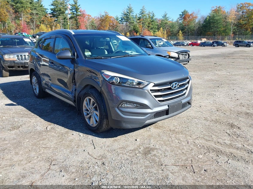 HYUNDAI TUCSON SE