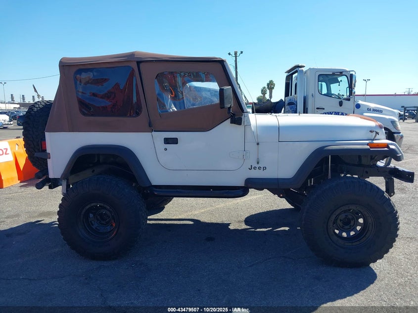 1994 Jeep Wrangler / Yj S VIN: 1J4FY19P1RP426691 Lot: 43479507