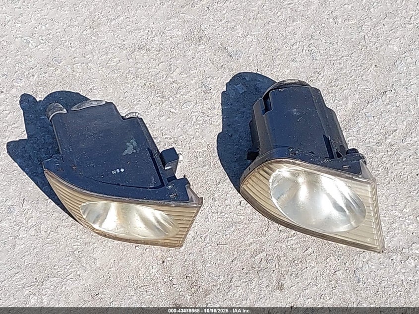 2001 Lexus Is 300 VIN: JTHBD182810002670 Lot: 43479565