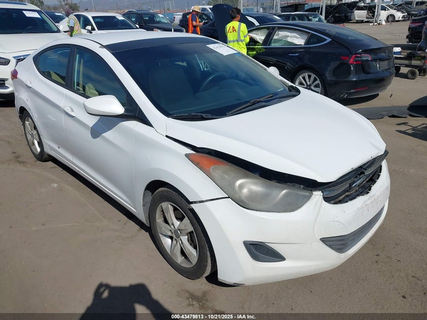2013 HYUNDAI ELANTRA GLS - 5NPDH4AE2DH227730