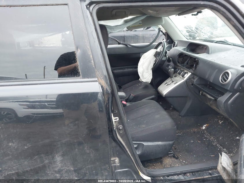 JTLKE50E691085618 2009 SCION XB photo no. 5