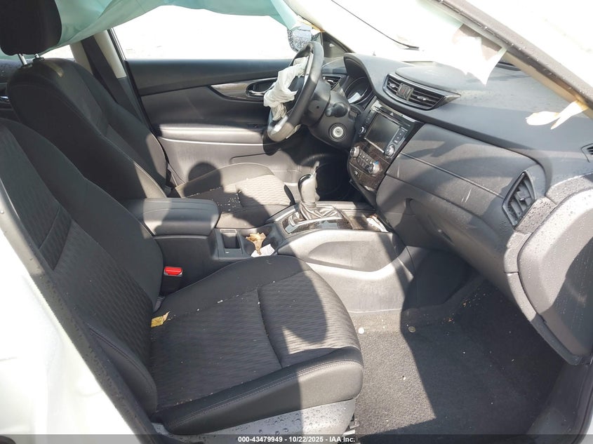 2018 NISSAN ROGUE auction photo 5