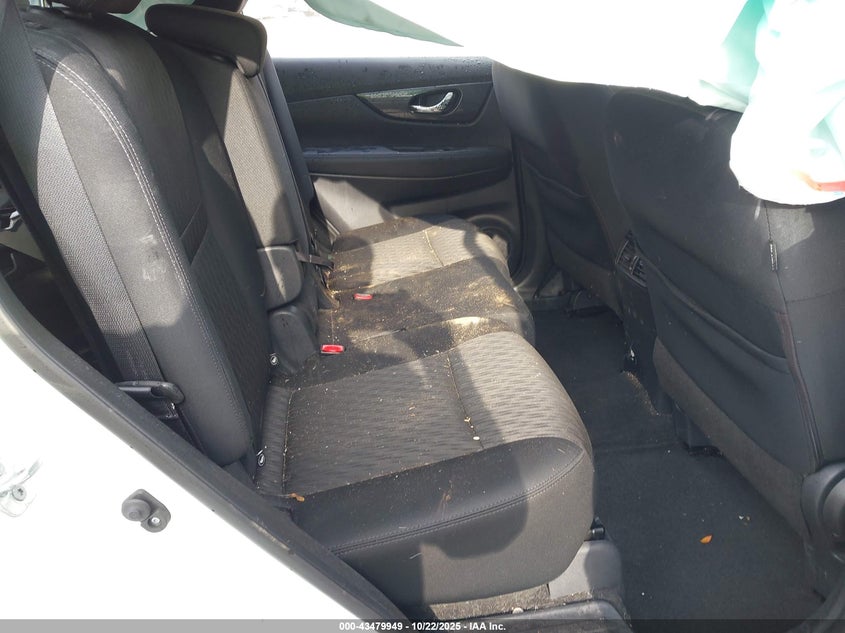2018 NISSAN ROGUE auction photo 8