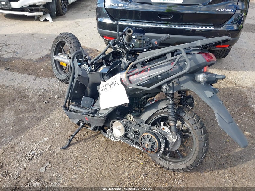 H0DTAELPYZ800263 2023 YAMAHA  photo no. 3