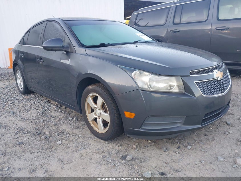 CHEVROLET CRUZE 1LT AUTO