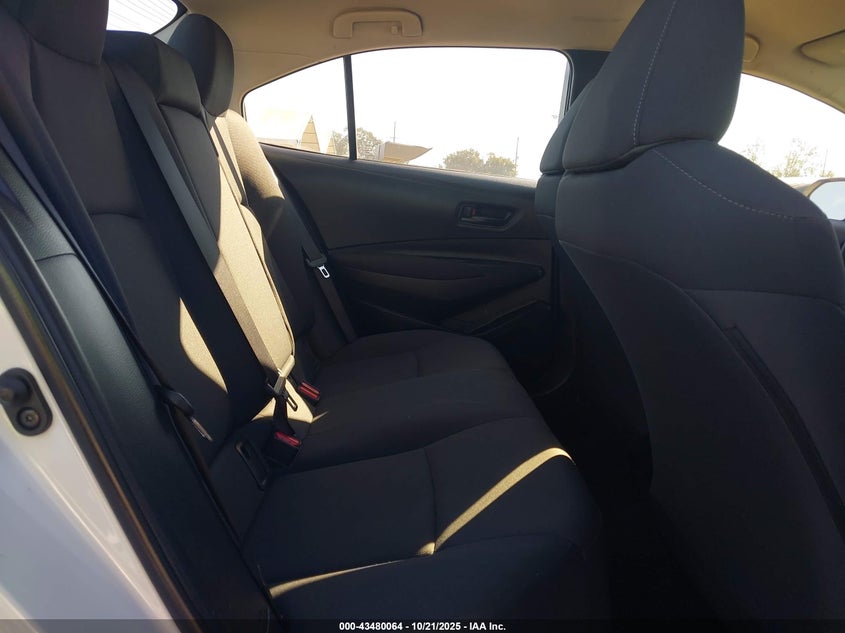 JTDEPMAE3N3015701 2022 TOYOTA COROLLA photo no. 8