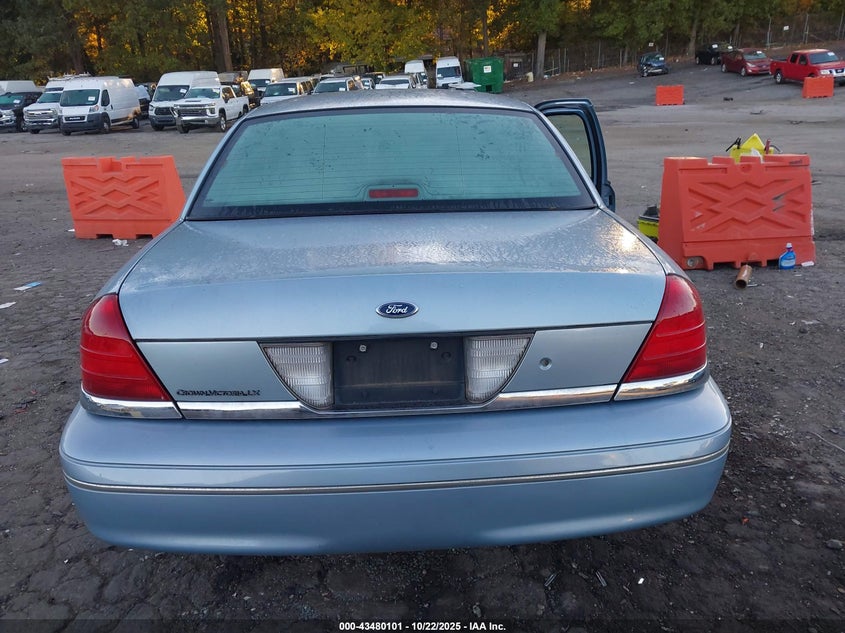 2004 Ford Crown Victoria Lx VIN: 2FAFP74W74X108738 Lot: 43480101
