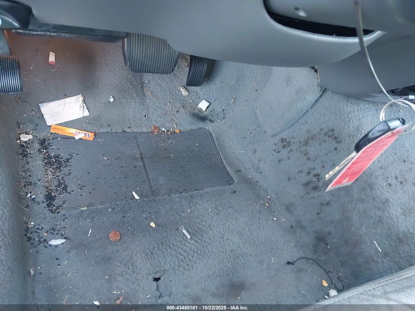 2004 Ford Crown Victoria Lx VIN: 2FAFP74W74X108738 Lot: 43480101