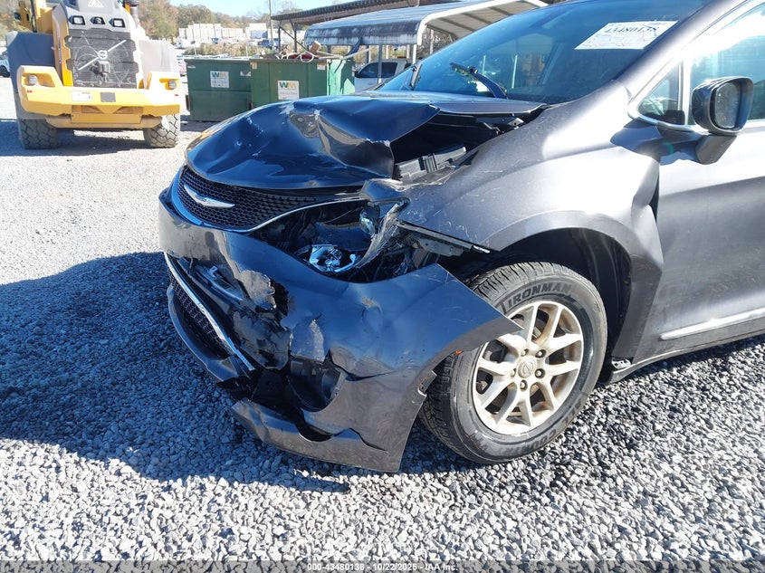 2020 Chrysler Pacifica Touring L VIN: 2C4RC1BG7LR140328 Lot: 43480138