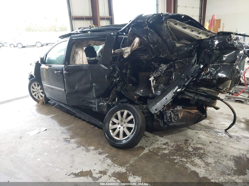 2C4RC1BGXFR522079 2015 CHRYSLER TOWN & COUNTRY photo no. 3